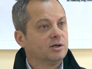 NARKOMANET NE RREZIK PO MBARON MEDIKAMENTI BAZE PER TRAJTIMIN E TYRE LAJM