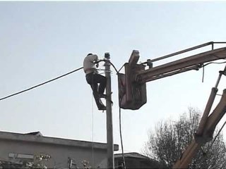 MEDIAT ÇEKE PER CEZ CEZ NE VESHTIRESI TE MEDHA MEGJITHE PREMTIMET E BERISHES LAJM
