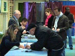 ZGJEDHJET NE FRANCE PRESIDENCIALET,SARKOZI DHE HOLLAND ME TE FAVORIZUARIT LAJM