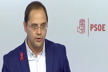 Luena (PSOE): "Rajoy ha sido uno de los que se ha repartido el botín"