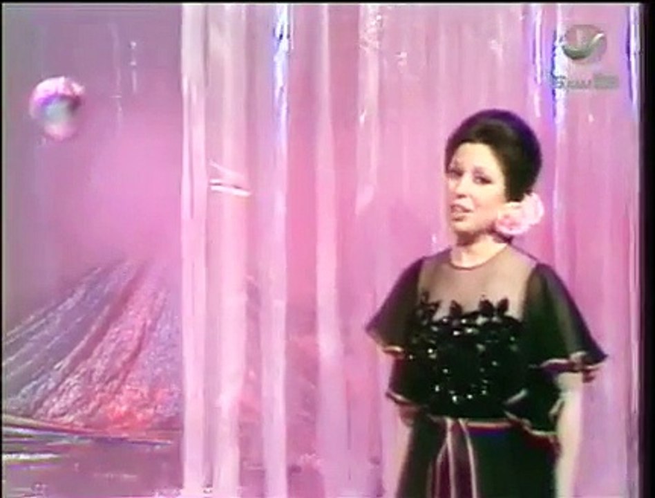نجاة الصغيرة ( أما غريبة ) - لحن محمد عبدالوهاب.