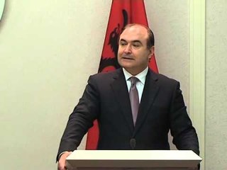 HAXHINASTO ME FYLEN TEME E BISEDES ARRESTIMET E SHQIPTAREVE NE MAQEDONI LAJM