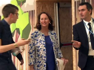 Avertissement d'Obama sur le climat à la reprise de négociations marathon (2)