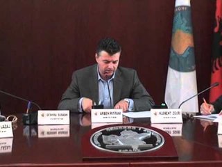 MANDATOHET VATH TABAKU ZEVENDESON BUJAR NISHANIN NE PARLAMENTIN E SHQIPERISE LAJM