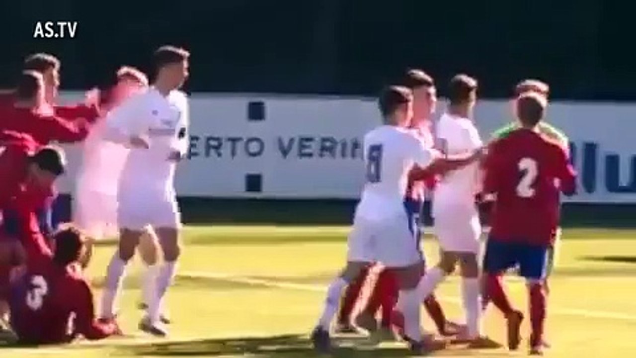 Zinedine Zidane’s son Luca sent off after headbutting opponent