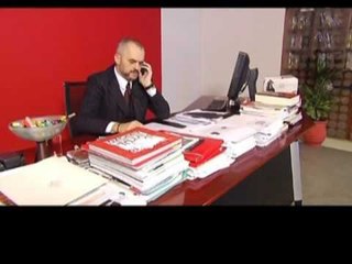 SHKRUAN EDI RAMA KREU I PS EDITORIAL, KQZ E RISTANIT ZGJODHI PLEHRAT LAJM