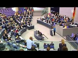 MERKEL SQARON PAKTI PER EUROZONEN NUK ESHTE HUMBJE POR FITORE LAJM