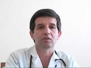 STUDENTET E PLAGOSURA PERMIRESOHET GJENDJA E TYRE NE SPITALIN E VLORES LAJM