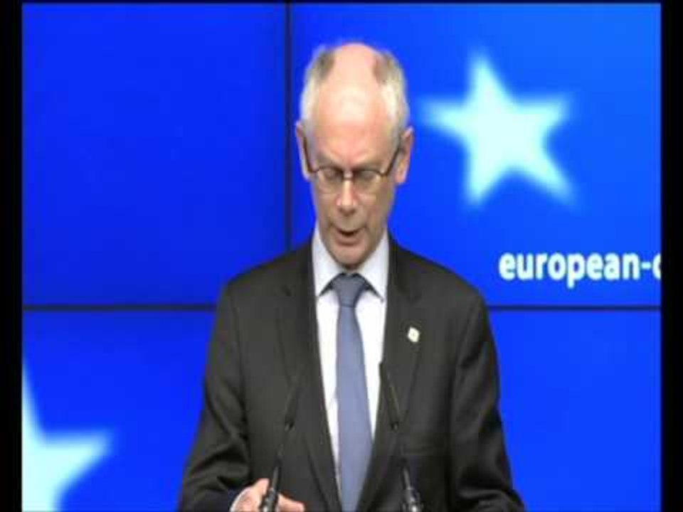 SAMITI I BE GREQIA TE QENDROJE NE EUROZONE DEBATE PER EUROBONDET LAJM