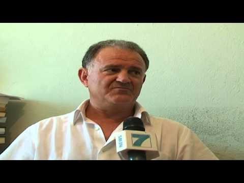 APELI I HISTORIANEVE POLITIKA DUHET TI MBAJE DUART LARG SHKRIMIT TE HISTORISE LAJM