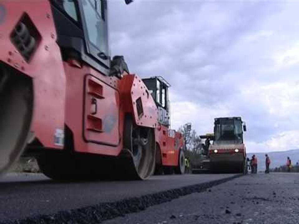 RRUGA LEVAN VLORE ZYRTARET E MINISTRISE DEKLARATA TE NDRYSHME PER CILESINE LAJM