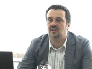 PADITET GAZETA ZERI SHKELZEN BERISHA I KERKON 100 MIJE EURO PER SHPIFJE LAJM