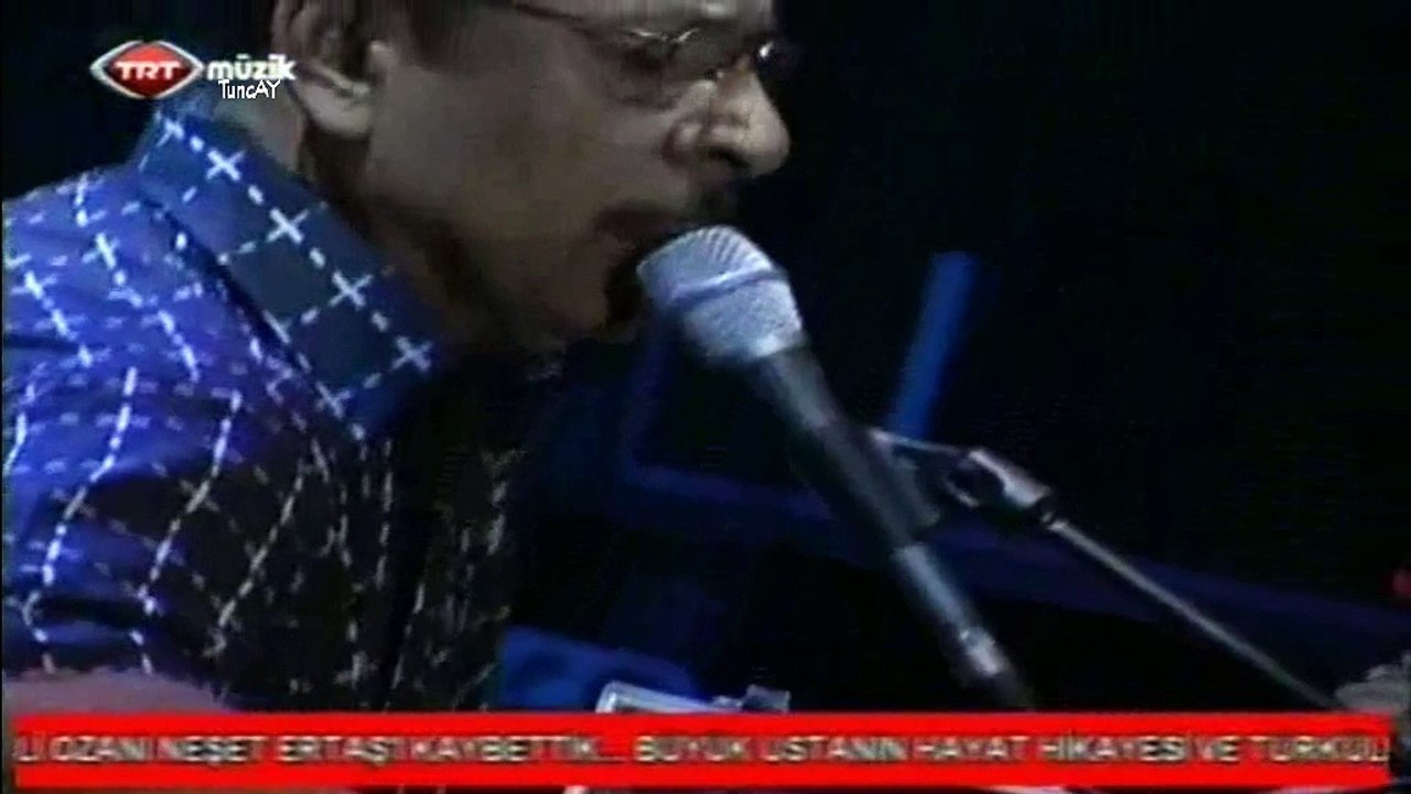 Neşet Ertaş-Ah yalan dünya...