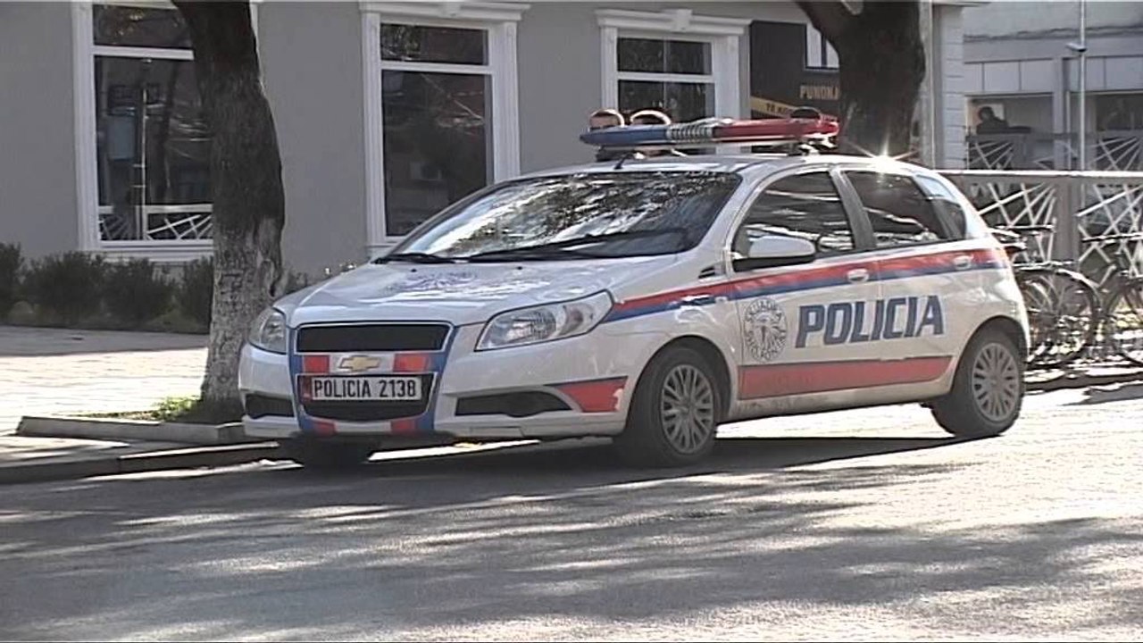 MASHTRIMI 1 MILIONE DOLLARE PRANGOSET ITALIANI I SHUMEKERKUAR NE SHQIPERI LAJM