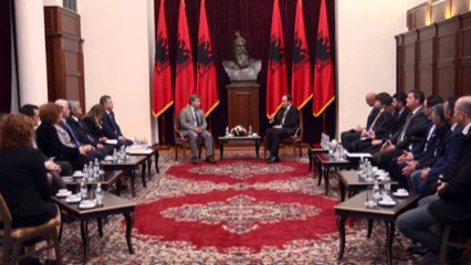 SHQIPTARET E ITALISE I KERKOJNE PRESIDENTIT TE VOTOJNE