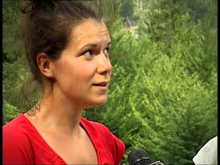 PORTA ALBANIA STUDENTET NGA PARISI VIJNE TE PUSHOJNE NE VALBONE LAJM