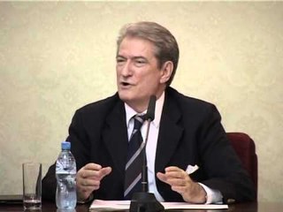REKORDI I BERISHES KRYEMINISTRI KOMENTON REKORDIN E TIJ PARA DEPUTETEVE LAJM