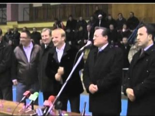 REVOLUCION TE SKENDERBEU IKEN PRESIDENTI ZEQO NE KRYE TASHME DREJTON TAKE LAJM