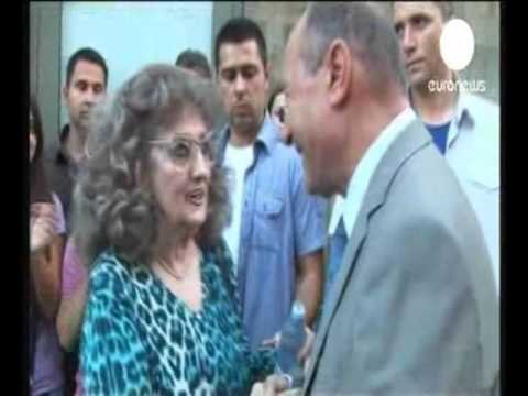 REFERENDUM NE RUMANI KERKOHET SHKARKIMI I BASESKUT PER SHKELJE TE KUSHTETUTES LAJM