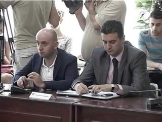 ANALIZA E SUBASHIT NENKRYETARJA E KQZ SHPREHET SKEPTIKE PER NDRYSHIMET NE KOD LAJM