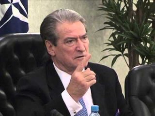 BERISHA PER REFERENDUMIN KESHILLI I LEGJISLACIONIT DO TE PROCEDOJE ME NISMEN LAJM