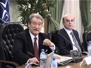 KREU I SHISH LIROHET NGA DETYRA B SHAQIRI DREJTORI I RI VISHO LIKA LAJM