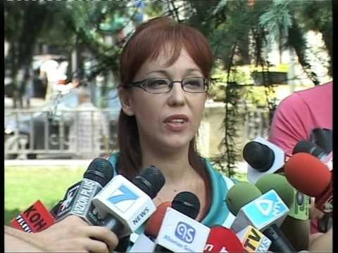 DHUNIMI I MJEKUT DEPUTETJA E PS REAGON PAS DHUNES NDAJ MJEKUT NE KUKES LAJM