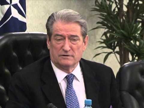 PS PER SHISH EMERIMI I VISHO AJAZIT ESHTE KTHIM NE KOHEN E GAZIDEDES LAJM