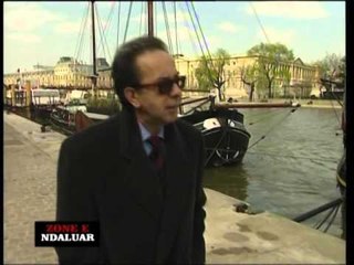 BOTOHET NE BRITANI “DARKA E GABUAR” E KADARESE TASHME EDHE NE ANGLISHT LAJM