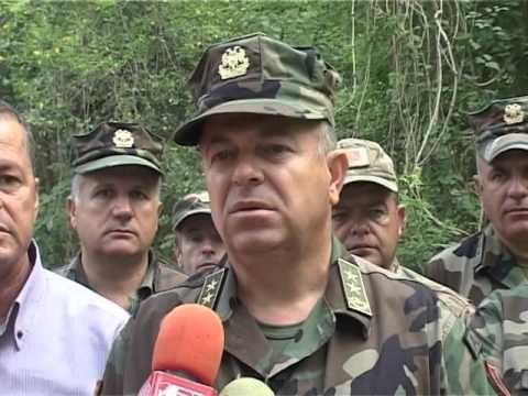 USHTRIA NE GADISHMERI ALARM PER TE MARRE NE KONTROLL SITUATEN E ZJARREVE LAJM