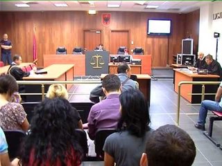 BURG PA AFAT KRIMET E RENDA JAPIN MASEN E SIGURISE PER ILIR XHAKJEN LAJM