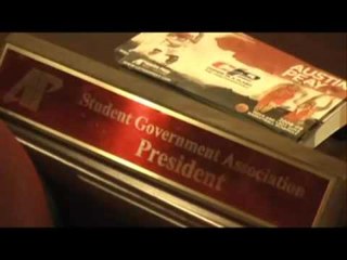 ALARM PER BOMBE EVAKUOHEN DY UNIVERSITETE NE TEKSAS DHE DAKOTEN E VERIUT LAJM