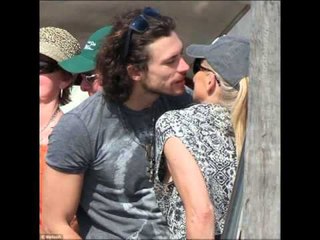 SHOWBIZ NE HOLLYWOOD TE REJAT ME TE FUNDIT NGA BOTA E ZHURMSHME E YJEVE LAJM