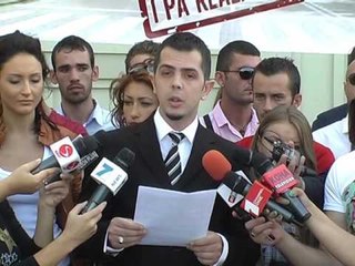 ALEANCA KUQ E ZI DENONCON PREMTIMET E PAMBAJTURA TE LULZIM BASHES LAJM