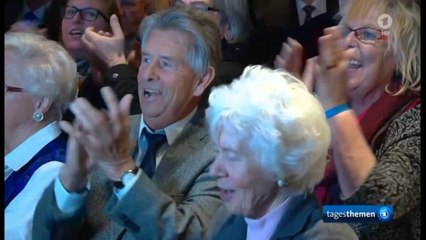 FITON ZGJEDHJET NE KELN KANDIDATJA E PAVARUR QE U PLAGOS ME THIKE TE SHTUNEN LAJM