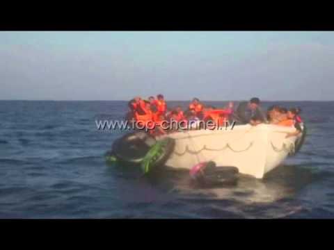 I pandalshëm fluksi i refugjatëve në ishujt grekë - Top Channel Albania - News - Lajme