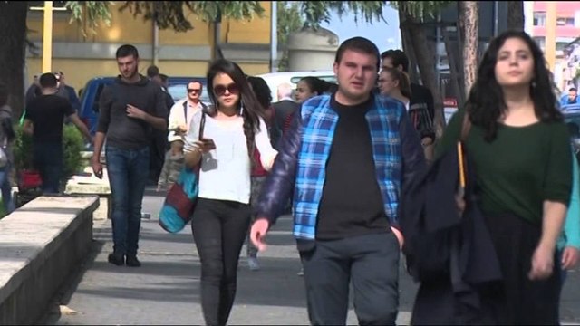 SHQIPERIA PA MINIMUM JETIK,ASKUSH NGA INSTITUCIONET NUK MERR PERSIPER TA LLOGARISE LAJM