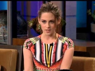 SHOWBIZ NE HOLLYWOOD TE REJAT ME TE FUNDIT NGA BOTA E ZHURMSHME E YJEVE LAJM