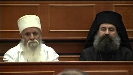 JOHN WITHERS RIKTHEHET NE SHQIPERI,ISH AMBASADORIT I JEPET ÇELESI I TIRANES LAJM