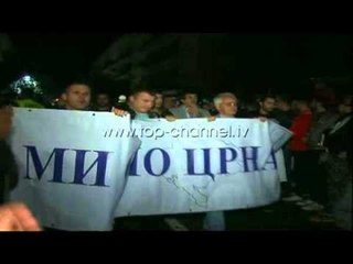 Mali i Zi, dhjetëra të plagosur nga përleshjet në Podgoricë - Top Channel Albania - News