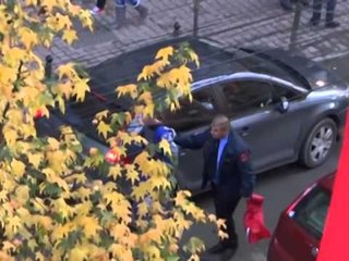 DHUNOI TE MITURIN POLICIA E SHTETIT PEZULLON NGA DETYRA POLICIN E DHUNSHEM LAJM