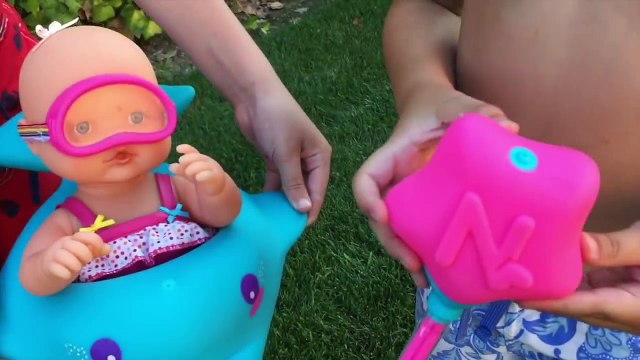 Nenuco Bubble Bath Doll Nenuco Baby Doll Bathtime Baño de Burbujas Toys Videos