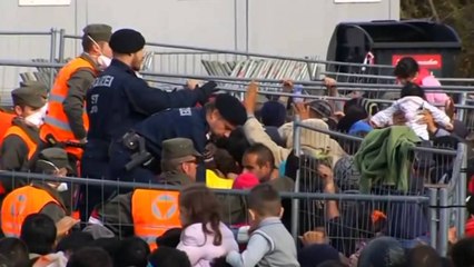 AUSTRI,POLICIA SHKATERROI NJE RRJET TRAFIKANTESH,DERGONIN KLANDESTINE DREJT BE LAJM