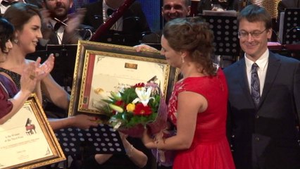 FESTIVALI I 15 -TE I MARIA KRAJA