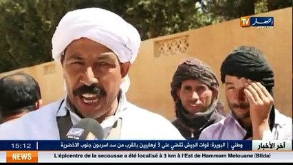 Laghouat  des éleveurs s indigne...l aliment de bétail éparpillé en pleine rue !