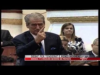 Parlament, debat për Remzi Hoxhën dhe tenderat - News, Lajme - Vizion Plus