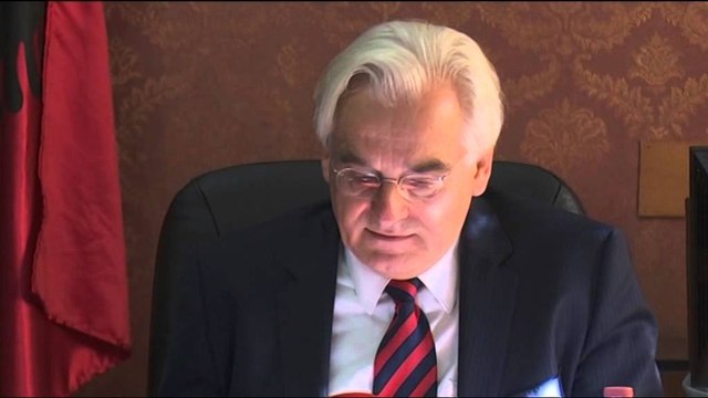 AMBASADORI GJERMAN,SHQIPERIA PENG I KORRUPSIONIT DUHET TE DENONI GJYQTARET LAJM