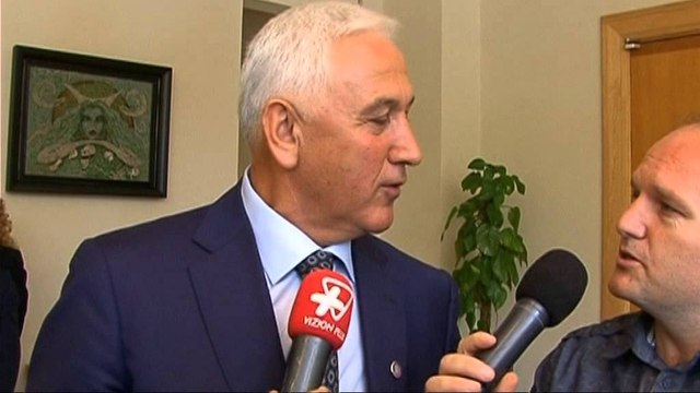 MINISTRI NASIP NAÇO JEP DOREHEQJEN POR LAJMI ENDE NUK KONFIRMOHET ZYRTARISHT LAJM