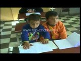 Korçë, romët dhe egjiptianët në një shkollë - Top Channel Albania - News - Lajme