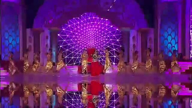 A R RAHAMAN South Tracks Shreya Saran Dance Non Performance on South Tracks